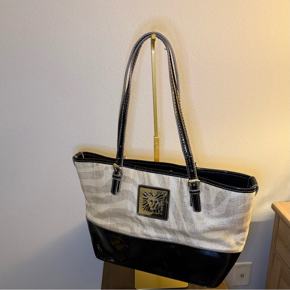Anne Klein - Elegant Black and Cream Large Purse or Tote - Picture 3 of 10